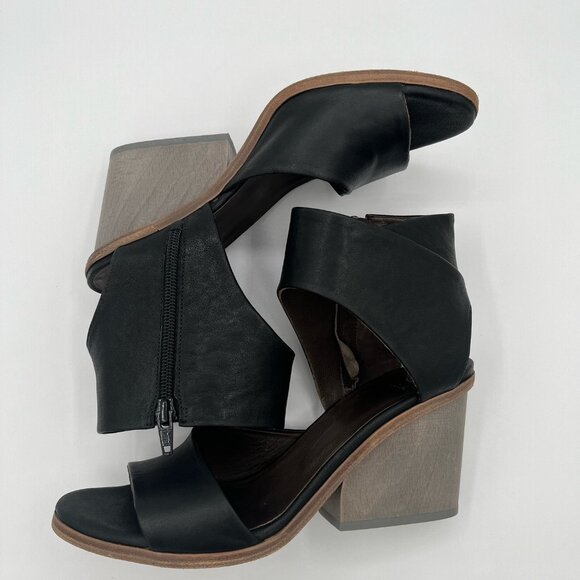 Coclico Aster Leather Heeled Sandals Size 8-8.5 - Picture 6 of 16